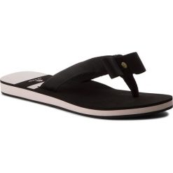 Japonki GANT - St Bart 16599401 Black G00. Czarne klapki damskie GANT, bez wzorów, z tworzywa sztucznego, bez obcasa. W wyprzedaży za 129,00 zł.