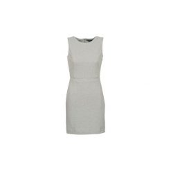 Sukienki krótkie Gant L. JERSEY PIQUE. Szare sukienki mini marki GANT, l, z jersey, z krótkim rękawem. Za 967,20 zł.