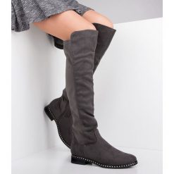 Kozaki damskie Foreverfolie H305 Szare. Szare kozaki damskie Foreverfolie, z tworzywa sztucznego, eleganckie, bez obcasa, na obcasie, bez zapięcia. Za 149,00 zł.