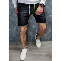 Spodenki męskie z kieszeniami czarne Recea. Czarne spodenki i szorty męskie Recea, xl, z aplikacjami. Za 69,99 zł.