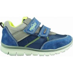 Primigi tenisówki chłopięce 25 niebieskie. Niebieskie buty chłopięce sportowe Primigi, bez wzorów, ze skóry, eleganckie, bez zapięcia. W wyprzedaży za 209,00 zł.