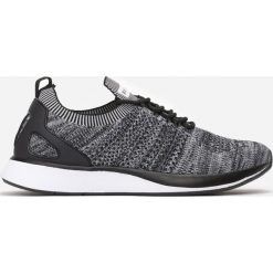 Jasno-Szare Buty Sportowe Feelings. Szare buty sportowe damskie Renee, bez wzorów, sportowe. W wyprzedaży za 89,99 zł.