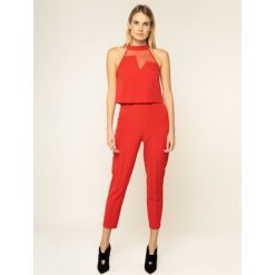 Kombinezon Guess Mona W01K0O WB4H0. Czarne kombinezony damskie Guess, xs, z aplikacjami, z elastanu, bez kołnierzyka, bez rękawów. W wyprzedaży za 449,00 zł.