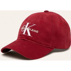 Calvin Klein Jeans - Czapka. Niebieskie czapki damskie Calvin Klein Jeans, bez wzorów, z bawełny. Za 159,90 zł.