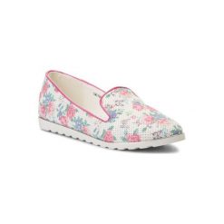 NELLI BLU CM170610-3. Białe półbuty dziewczęce Nelli Blu, bez zapięcia. Za 49,99 zł.