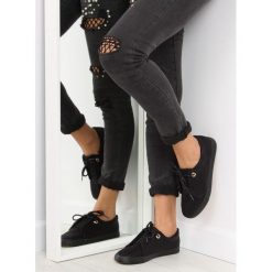 Trampki czarne WEST. Czarne buty sportowe damskie FunKee.pl, bez wzorów, z tkaniny, bez zapięcia. Za 75,59 zł.