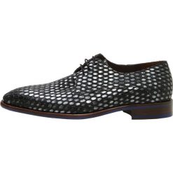 Floris van Bommel LOW DRESS SHOE Oksfordki silver. Szare półbuty męskie marki Floris van Bommel, bez wzorów, ze skóry, na sznurówki. Za 1009,00 zł.