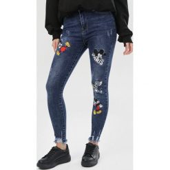 Niebieskie Jeansy Z Haftem Patris. Niebieskie jeansy damskie Born2be. Za 139,99 zł.