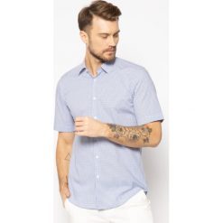Koszula Boss Elio 50427930. Niebieskie koszule męskie Boss, m, bez wzorów, z bawełny, casualowe, bez kołnierzyka, bez rękawów. W wyprzedaży za 299,00 zł.