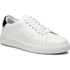 Sneakersy VERSACE JEANS COUTURE - E0YUBSH2 71167 003. Białe sneakersy męskie Versace Jeans Couture, na co dzień, bez wzorów, z jeansu, bez zapięcia. Za 729,00 zł.