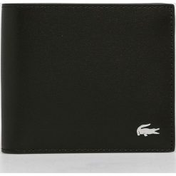 Lacoste - Portfel skórzany. Czarne portfele męskie marki Lacoste, bez wzorów, ze skóry. Za 349,90 zł.