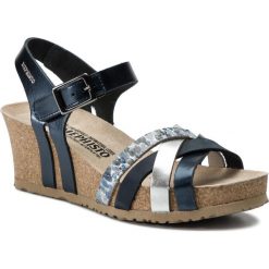 Sandały MEPHISTO - Lanny L3025 Blue. Niebieskie klapki damskie Mephisto, bez wzorów, ze skóry, bez obcasa, na obcasie. W wyprzedaży za 399,00 zł.