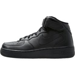 Nike Sportswear AIR FORCE 1 MID '07 Sneakersy wysokie black. Czarne sneakersy męskie Nike Sportswear, bez wzorów, ze skóry, przed kolano, bez zapięcia. W wyprzedaży za 398,65 zł.