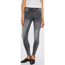 Boyfriendy damskie: Guess Jeans – Jeansy Sceila