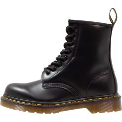 Botki męskie: Dr. Martens 8 EYE Botki sznurowane schwarz