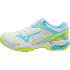 Mizuno WAVE EXCEED CLAYCOURT Obuwie do tenisa Outdoor white/blueradiance/yellow. Białe buty damskie do tenisa marki Mizuno, z gumy, mizuno wave. W wyprzedaży za 195,60 zł.