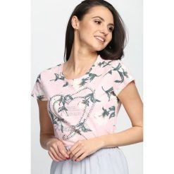 Bluzki damskie: Różowy T-shirt Text Me