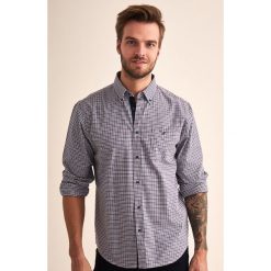 Koszula ze wzorem. Koszule męskie TATUUM, xl, w kratkę, z bawełny, z klasycznym kołnierzykiem, bez rękawów. W wyprzedaży za 99,95 zł.