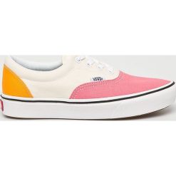 Vans - Tenisówki. Różowe trampki i tenisówki damskie Vans, bez wzorów, z gumy, na sznurówki. W wyprzedaży za 199,90 zł.