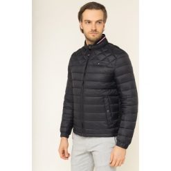 Kurtka puchowa TOMMY HILFIGER C Light MW0MW12001. Czarne kurtki męskie TOMMY HILFIGER, m, bez wzorów, z puchu, bez kaptura. W wyprzedaży za 539,00 zł.