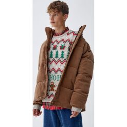Szary świąteczny sweter. Szare swetry męskie Pull&Bear, m, bez wzorów, wizytowe, bez kołnierzyka, bez kaptura. Za 109,00 zł.