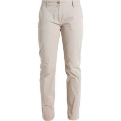 Chinosy damskie: Napapijri MERIDIAN Chinosy beige