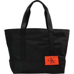 Shopper bag damskie: Calvin Klein Jeans ESSENTIAL CARRYALL TOTE Torebka black