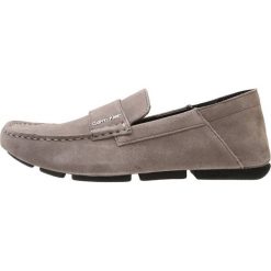 Calvin Klein MAVEN 2 Mokasyny toffee. Brązowe mokasyny męskie Calvin Klein, z materiału. Za 509,00 zł.