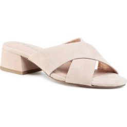 Klapki TAMARIS - 1-27235-34 Ivory 418. Brązowe klapki damskie Tamaris, bez wzorów, ze skóry, bez obcasa, na obcasie. Za 199,00 zł.
