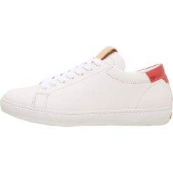 Trampki damskie slip on: CLOSED Tenisówki i Trampki white