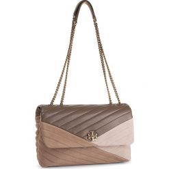 Torebka TORY BURCH - 58466 Light Taupe 268. Brązowe torebki klasyczne damskie Tory Burch, bez wzorów, ze skóry, klasyczne, duże, bez dodatków. W wyprzedaży za 1469,00 zł.