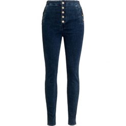 Jeansy J BRAND NATASHA SKY HIGH RISE SKINNY. Jeansy damskie J Brand. W wyprzedaży za 795,00 zł.