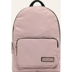 Calvin Klein - Plecak. Czarne plecaki damskie Calvin Klein, bez wzorów, z poliesteru. Za 579,90 zł.