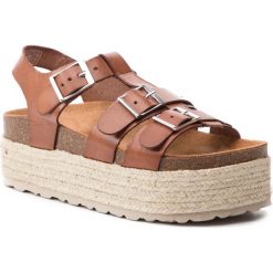 Espadryle QUAZI - QZ-33-02-000231 104. Pomarańczowe espadryle damskie QUAZI, bez wzorów, ze skóry, bez obcasa. Za 299,00 zł.