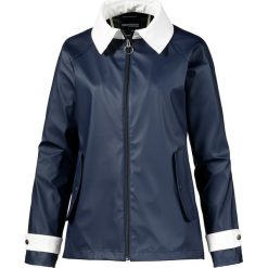 Kurtka przeciwdeszczowa w kolorze granatowym. Niebieskie kurtki damskie Street & Sports Wear, bez wzorów, bez kaptura. W wyprzedaży za 343,95 zł.