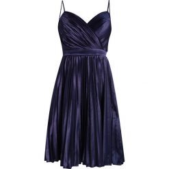 Sukienki: Chi Chi London Petite MELANIE Sukienka koktajlowa navy