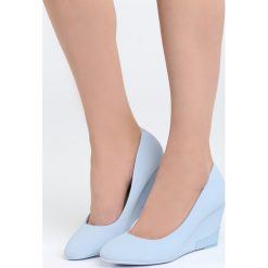 Niebieskie Koturny Walk With You. Niebieskie czółenka marki Born2be, z okrągłym noskiem, na koturnie. Za 79,99 zł.