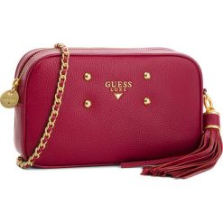 Torebka GUESS - HWBONI L8114 WIN. Czerwone torebki klasyczne damskie marki Guess, z aplikacjami, ze skóry. W wyprzedaży za 579,00 zł.