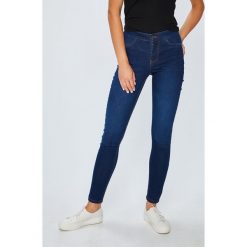 Jacqueline de Yong - Jeansy Ella. Niebieskie jeansy damskie rurki marki Jacqueline de Yong. Za 119,90 zł.