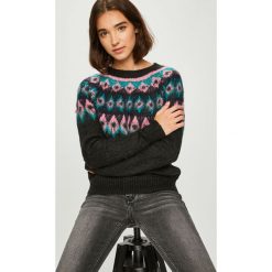 Noisy May - Sweter. Szare swetry damskie marki Noisy May, s, bez wzorów, z dzianiny, z krótkim rękawem, krótkie, bez kaptura. W wyprzedaży za 119,90 zł.