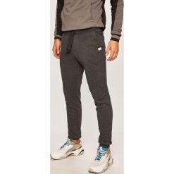 Produkt by Jack & Jones - Spodnie. Niebieskie spodnie męskie PRODUKT by Jack & Jones, na co dzień, xl, bez wzorów, z bawełny, casualowe. W wyprzedaży za 79,90 zł.