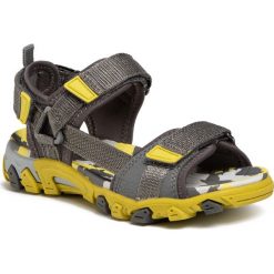 Sandały SUPERFIT - 6-00101-20 S Grau/Gelb. Szare sandały chłopięce Superfit, ze skóry ekologicznej, bez zapięcia. W wyprzedaży za 199,00 zł.