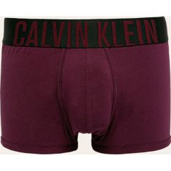 Calvin Klein Underwear - Bokserki. Fioletowe bokserki męskie Calvin Klein Underwear, bez wzorów, z elastanu. Za 129,90 zł.