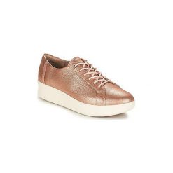 Derby Timberland Berlin Park Oxford. Różowe półbuty damskie Timberland, bez wzorów, bez obcasa, bez zapięcia. Za 359,30 zł.
