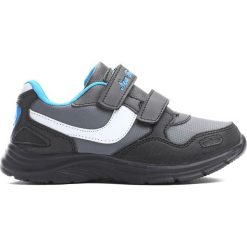 Czarne Buty Sportowe Velocity. Czarne buciki niemowlęce marki Born2be. Za 59,99 zł.