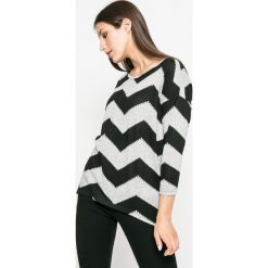 Only - Sweter. Szare swetry damskie ONLY, s, z nadrukiem, z elastanu, z krótkim rękawem, krótkie, bez kaptura. W wyprzedaży za 69,90 zł.