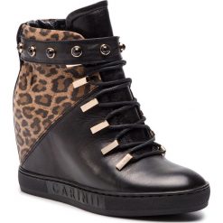 Sneakersy CARINII - B5027 E50-N26-000-B88. Czarne półbuty damskie marki Carinii, ze skóry. Za 519,00 zł.