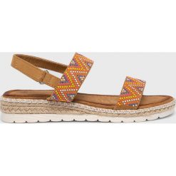 Answear - Sandały Savannah Collection. Brązowe klapki damskie ANSWEAR, bez wzorów, z materiału, bez obcasa, na obcasie. W wyprzedaży za 59,90 zł.