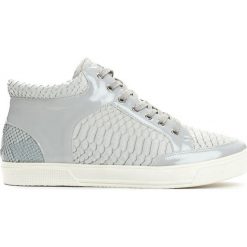 Szare Trampki Smaug. Szare buty sportowe męskie marki Born2be, bez wzorów, ze skóry, sportowe, na sznurówki. Za 59,99 zł.