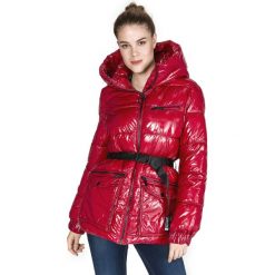 DKNY Kurtka Czerwony. Czerwone kurtki damskie DKNY, m, w paski, z poliesteru. Za 926,95 zł.